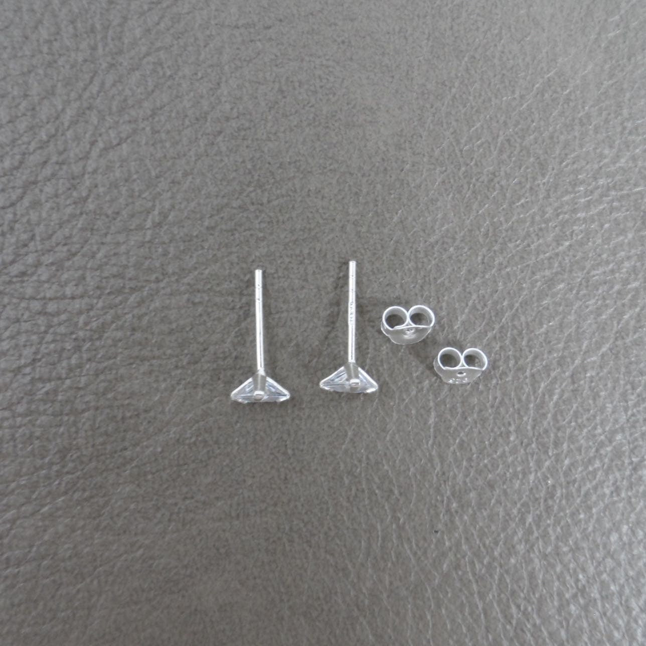 Tiny Sterling Silver Stud Earrings, Tiny Stud, Cubic Zirconia Studs, Triangle Earrings, Cartilage Studs, Minimalist Earring, Dainty Earrings