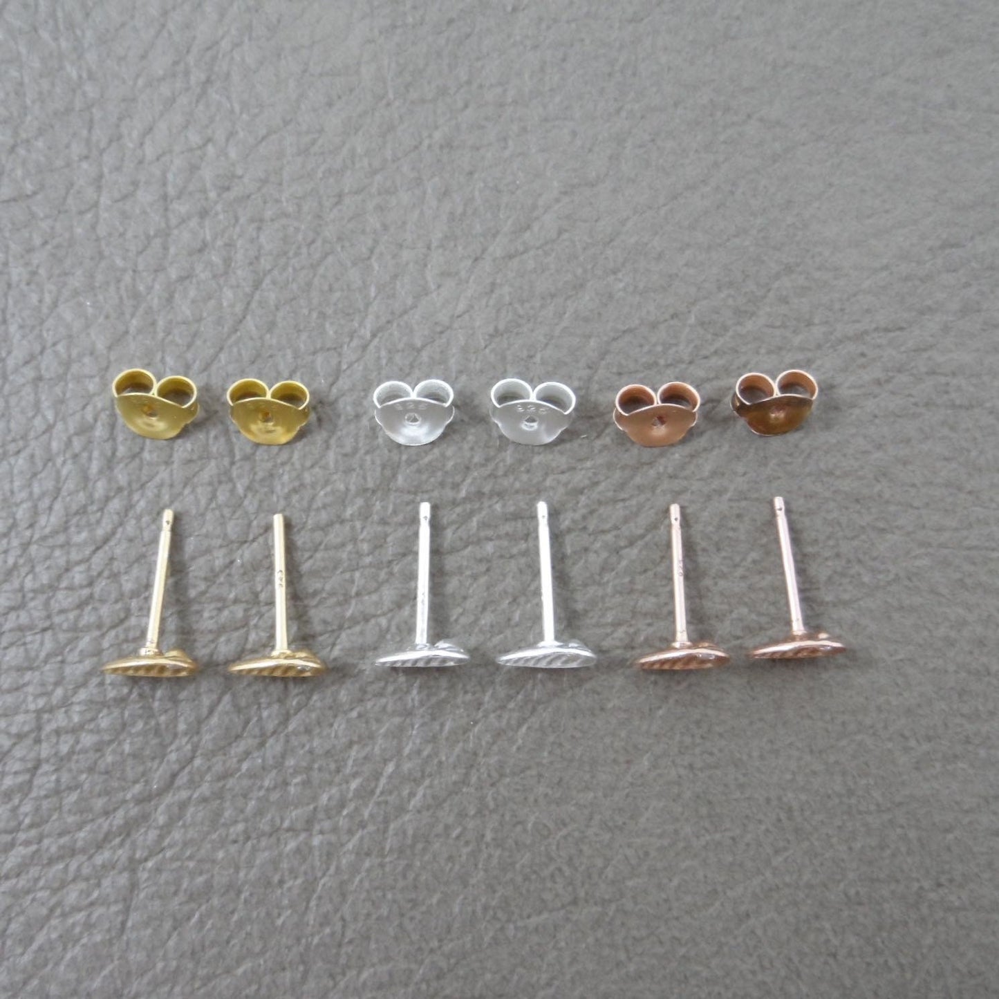 Tiny Leaf Earrings in Sterling Silver, Leaf Earrings, Dainty Studs, Leaves Earrings, Minimalist Earring, Tiny Leaf Studs, Kids Earrings