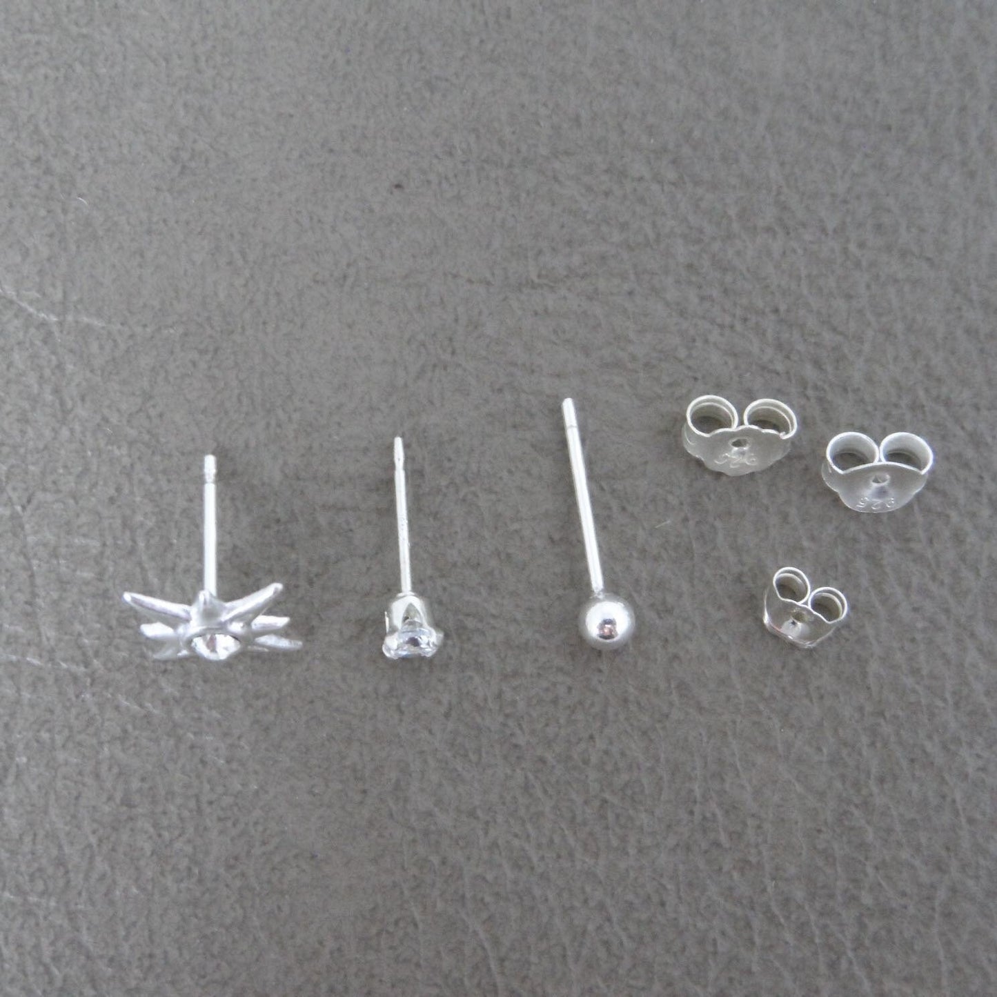 3 SINGLE Earrings-Star, Cubic Zirconia and 3mm Ball Stud