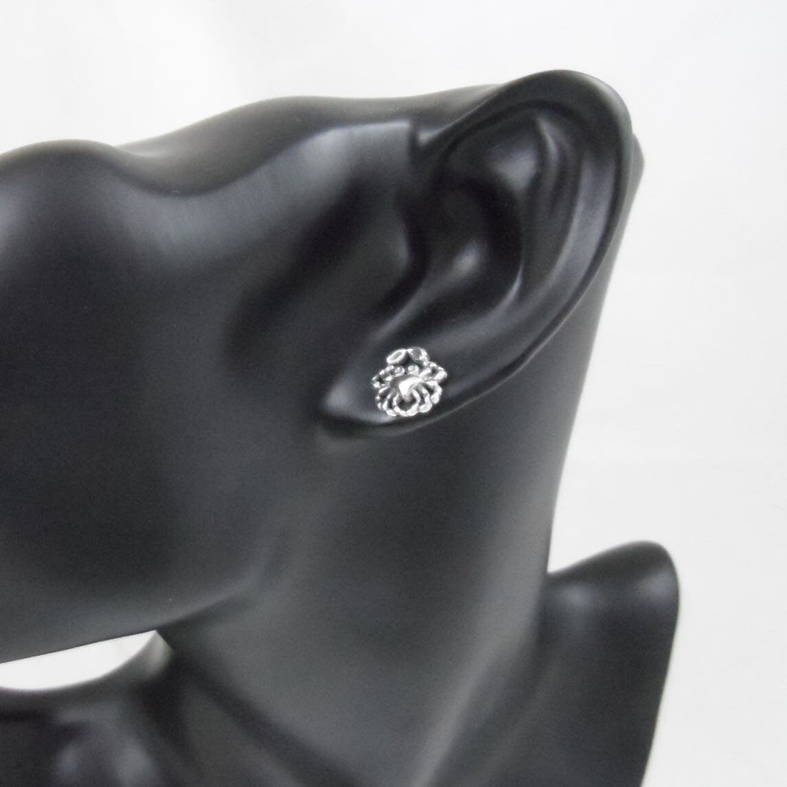 Crab Earrings in Sterling Silver