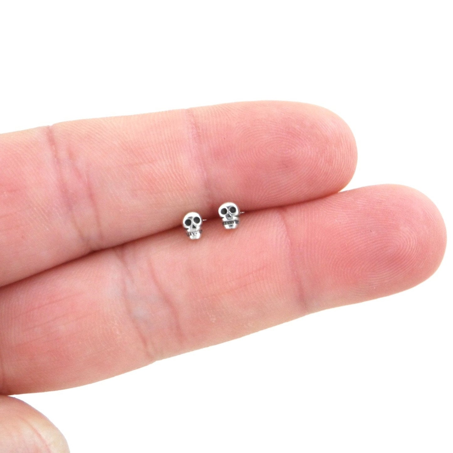 Tiny Skull Sterling Silver Earrings, Skull Earrings, Kids Earrings, Tiny Studs, Cartilage Studs, Minimalist Earring, Simple Studs