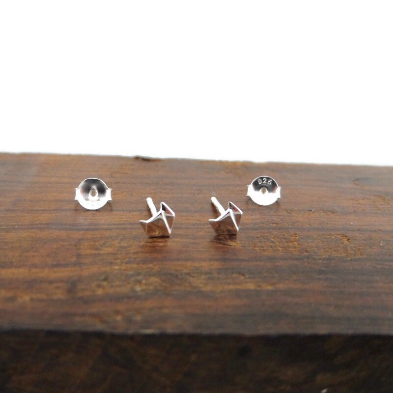 Tiny Fox Earrings in Sterling Silver, Fox Earrings, Fox Stud Earrings,Animal Stud Earrings, Kids Earrings, Animal Earrings,Gift for Her