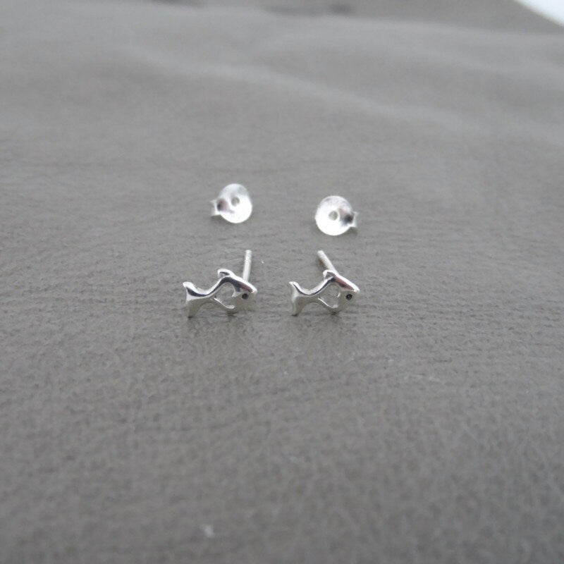 Tiny Fish Earrings in Sterling Silver, Fish Studs, Kids Earrings, Tiny Fish Studs, Baby Fish, Fish Earrings, Ocean Earrings