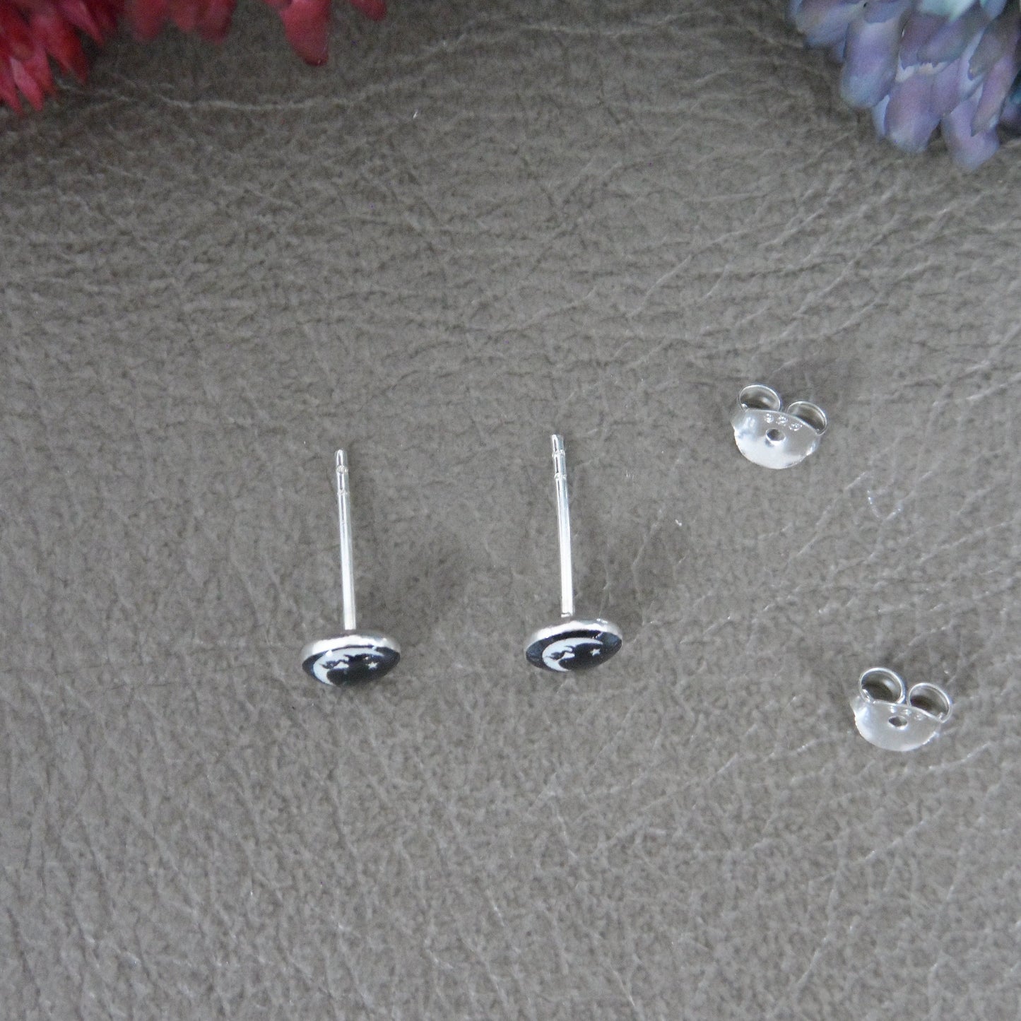 Tiny Moon & Star Earrings in Sterling Silver, Star Earrings, Moon Earrings, Tiny Studs, Celestial Earrings,Moon Jewelry, Dainty Earrings