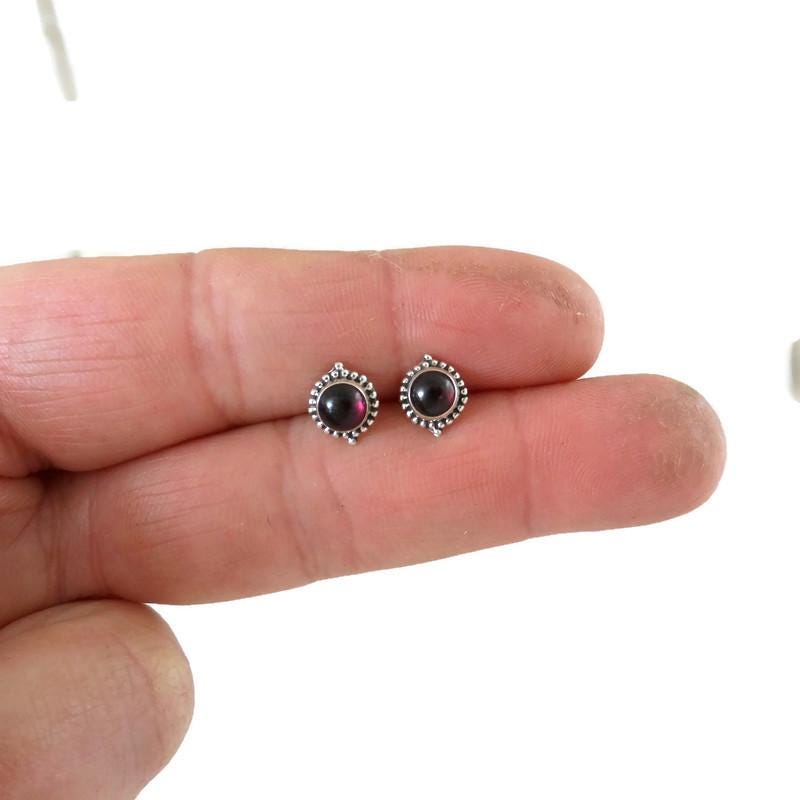 Garnet Earrings in Sterling Silver, Birthstone Earrings, Garnet Earrings, Garnet Silver Studs, Garnet Jewelry,Gemstone Studs,