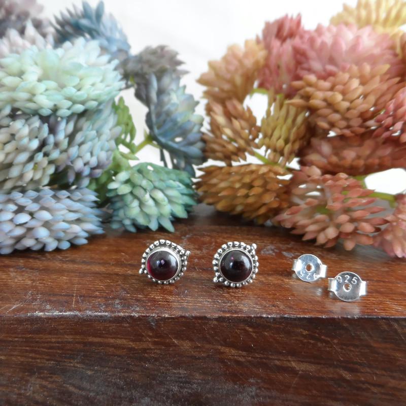 Garnet Earrings in Sterling Silver, Birthstone Earrings, Garnet Earrings, Garnet Silver Studs, Garnet Jewelry,Gemstone Studs,