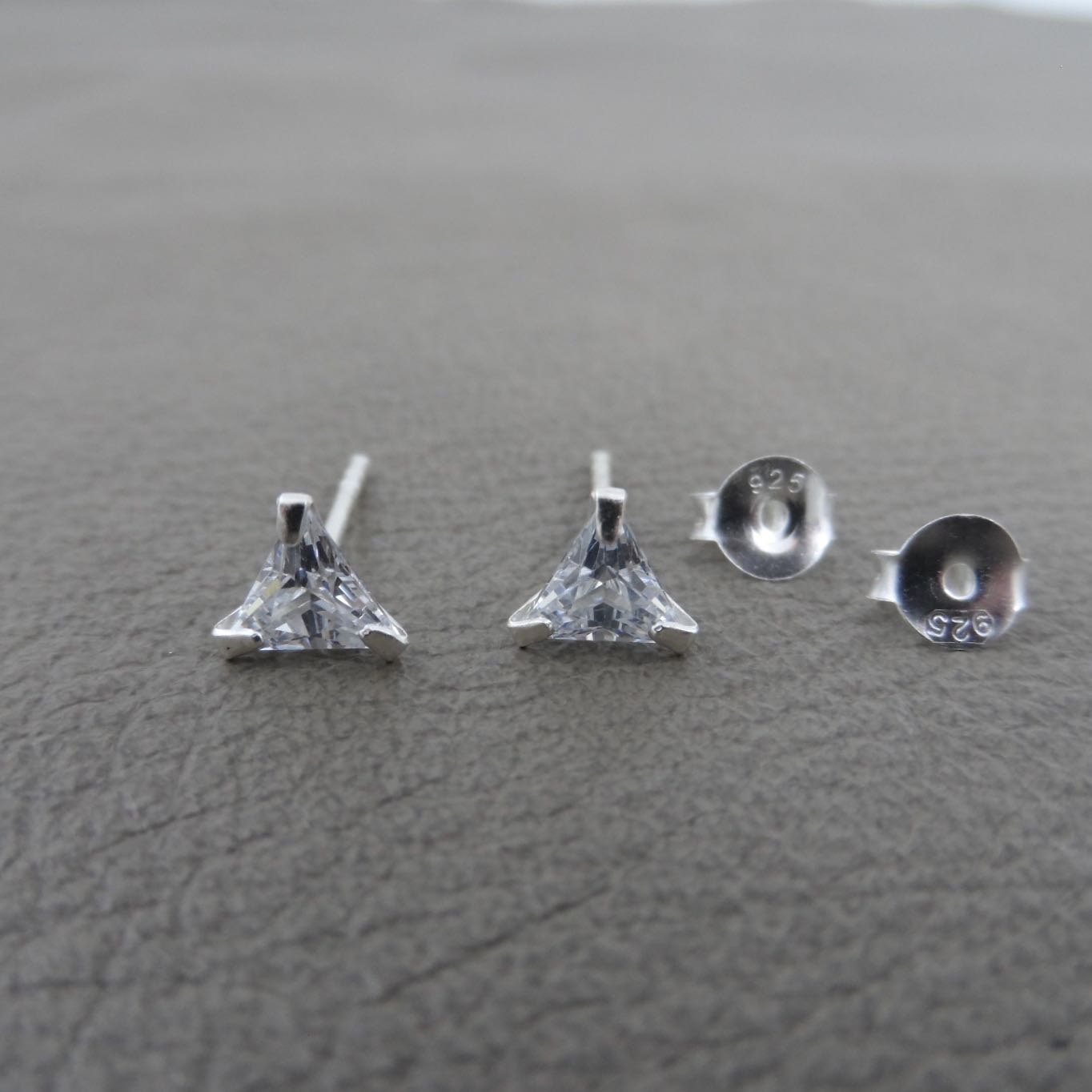 Tiny Sterling Silver Stud Earrings, Tiny Stud, Cubic Zirconia Studs, Triangle Earrings, Cartilage Studs, Minimalist Earring, Dainty Earrings