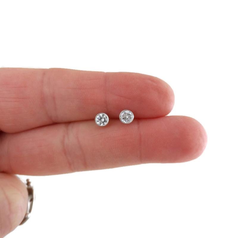 Tiny Crystal Earrings in Sterling Silver, Crystal Earrings, Cubic Zirconia Earring, Sterling Silver Earrings, Everyday Earrings